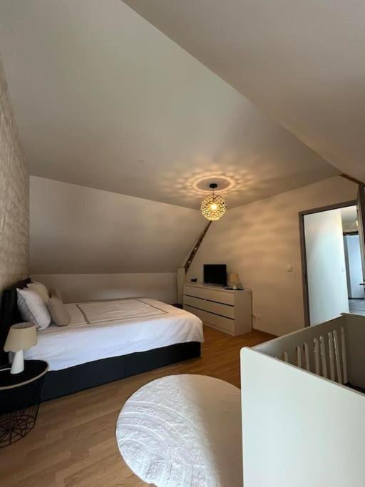 Charmante Maison De Bourg Cosy Acces Wifi Sepmes ภายนอก รูปภาพ