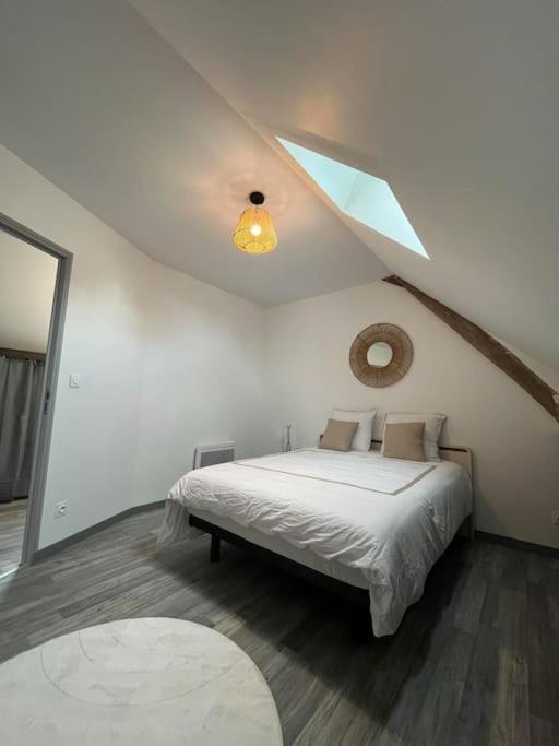 Charmante Maison De Bourg Cosy Acces Wifi Sepmes ภายนอก รูปภาพ