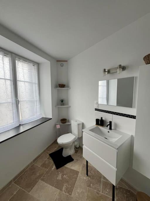 Charmante Maison De Bourg Cosy Acces Wifi Sepmes ภายนอก รูปภาพ